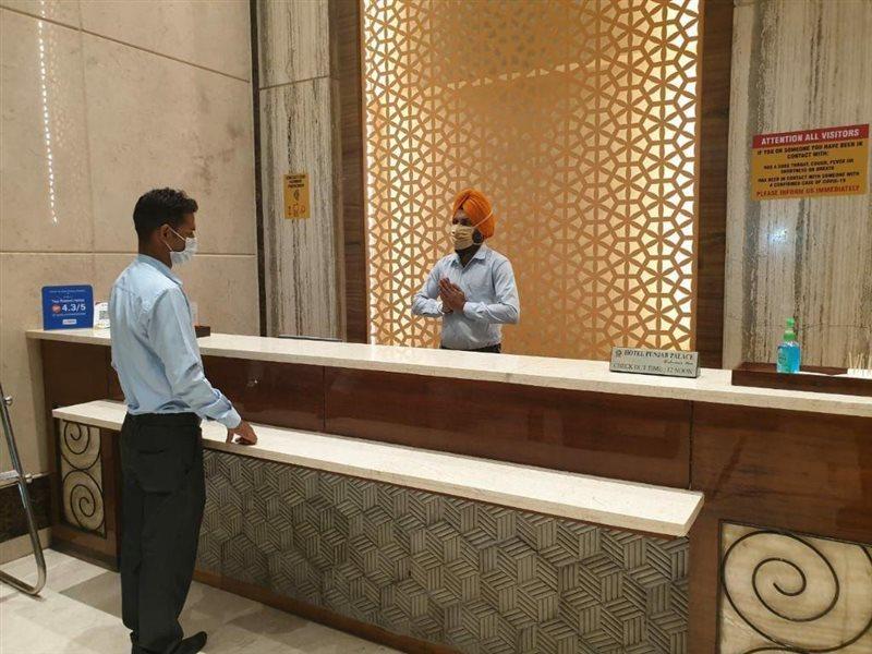 Hotel Punjab Palace Rāipur Buitenkant foto